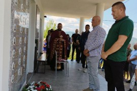 Obilježene 33 godine od zločina nad Srbima u Bratuncu