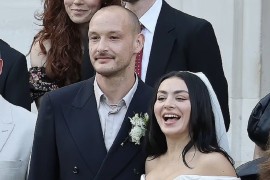 Uspjelo tajno vjenčanje pjevačice i bubnjara (FOTO)