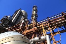 Petrohemijska kriza u EU: Hoće li visoki troškovi i zastarjeli pogoni ...