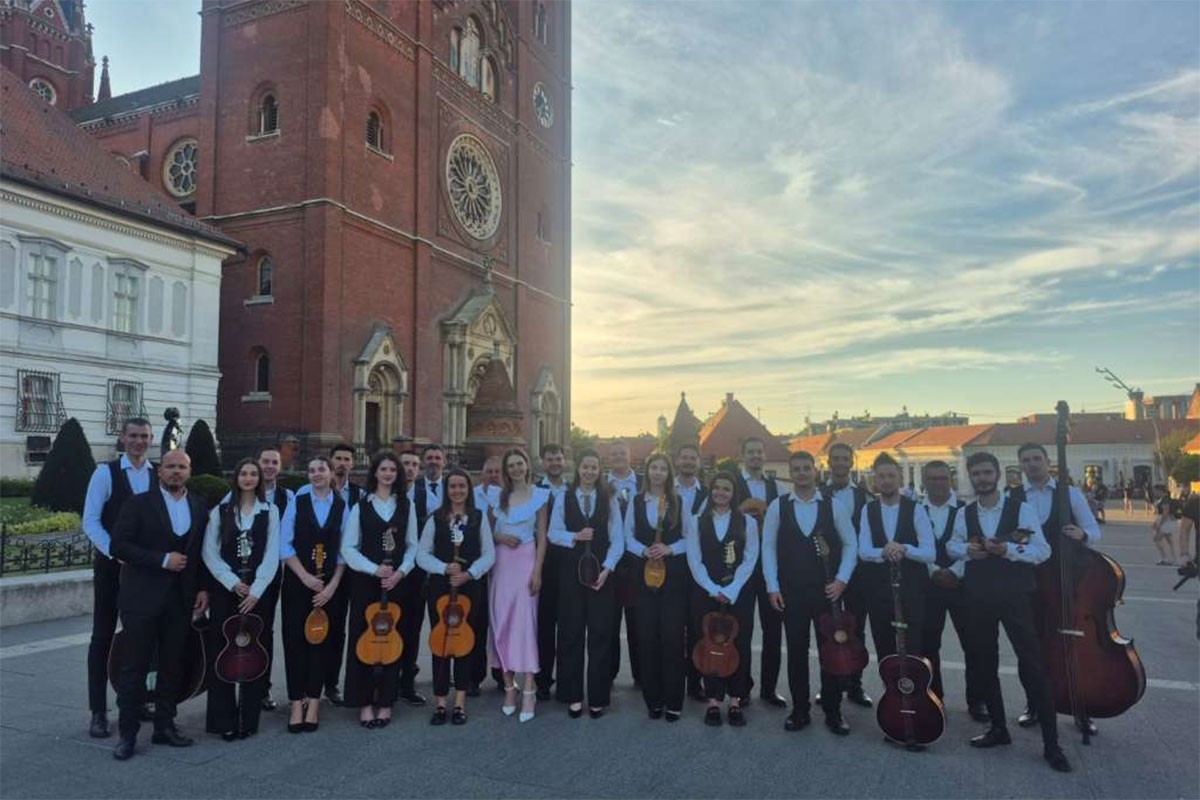 Uspješan nastup Tamburaškog orkestra Mostar na "Đakovačkim vezovima"