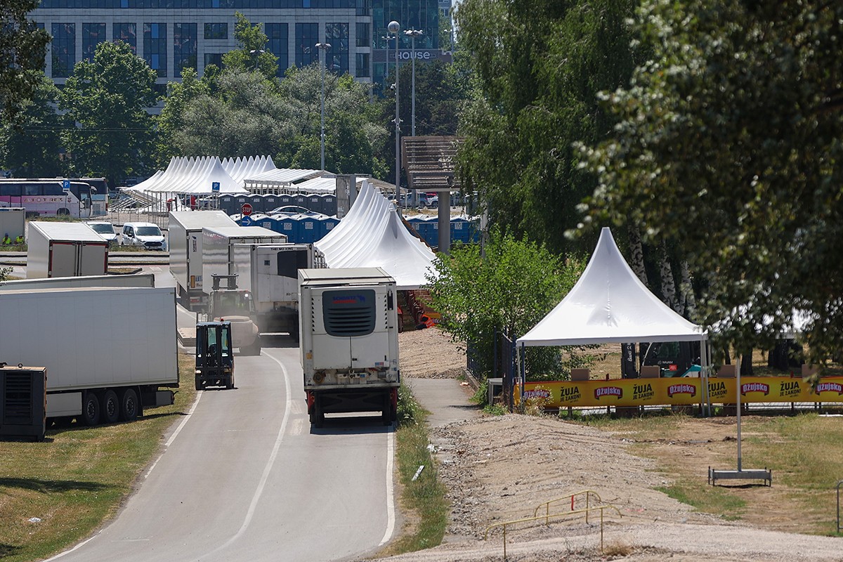 Šokantne cijene hrane i pića na Thompsonovom koncertu