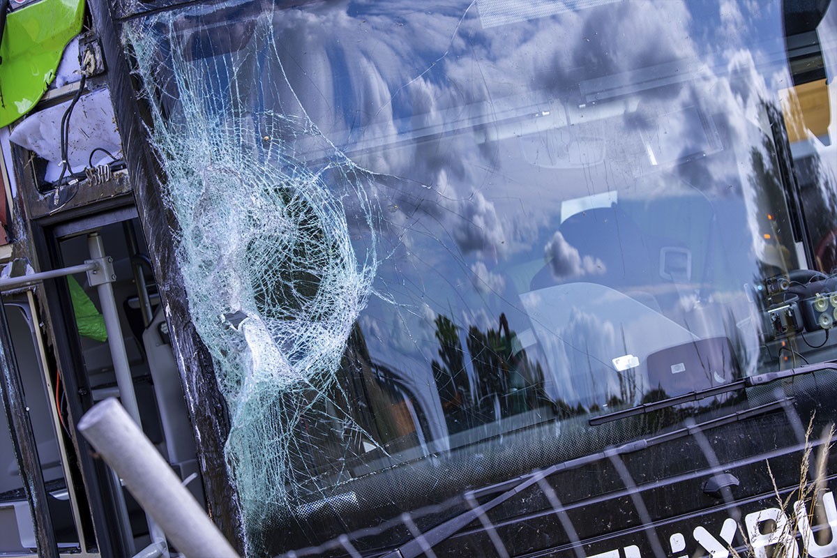 Težak udes u Grčkoj: Sudarila se dva autobusa, desetine povrijeđenih
