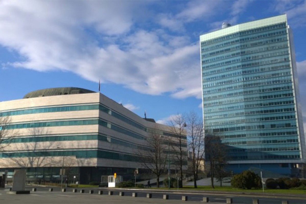 Gotovo 23.000 zaposlenih u državnim institucijama gubi strpljenje: Najavili proteste i tužbe