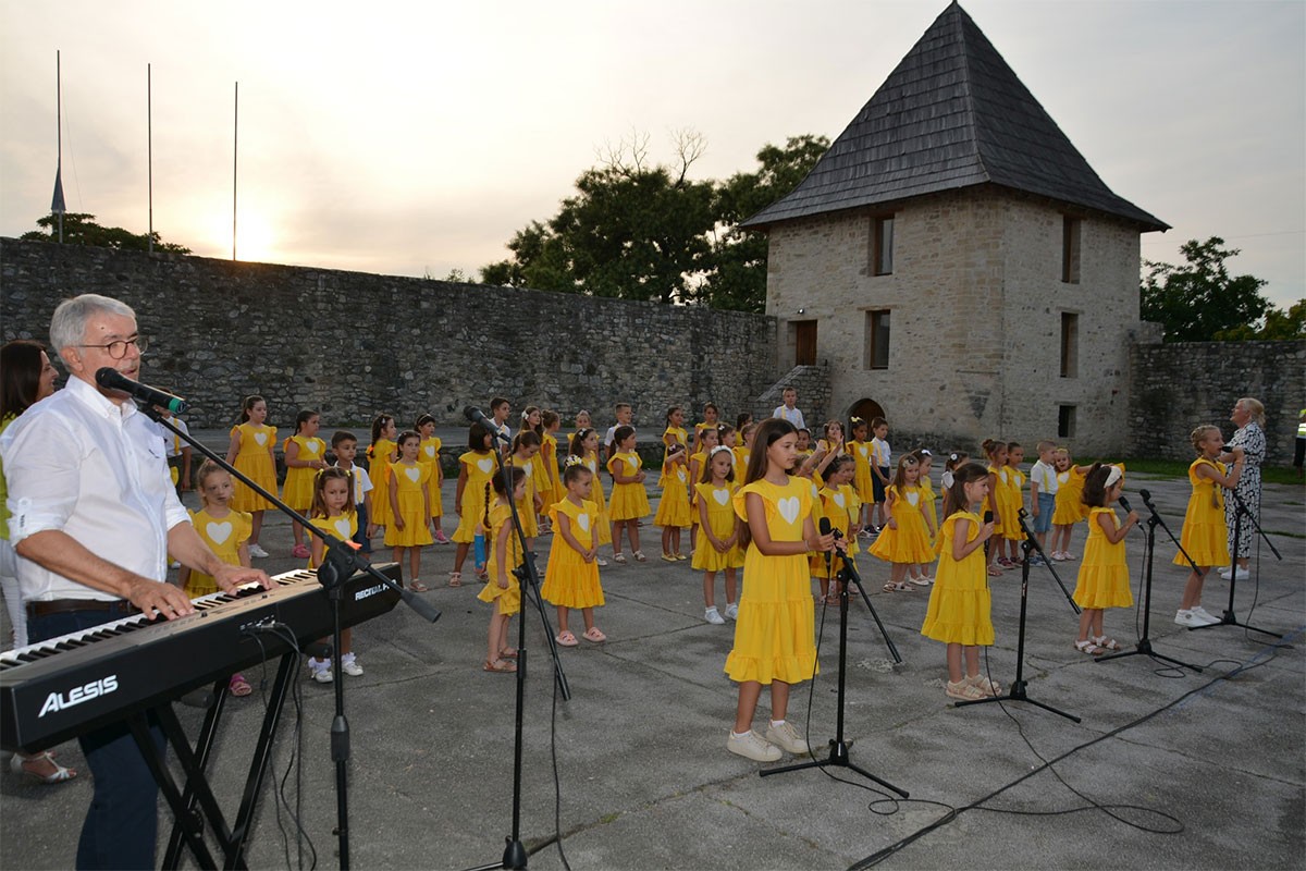 Muzička čarolija na Kastelu: Tradicionalni koncert "Vrapčića" 8. jula