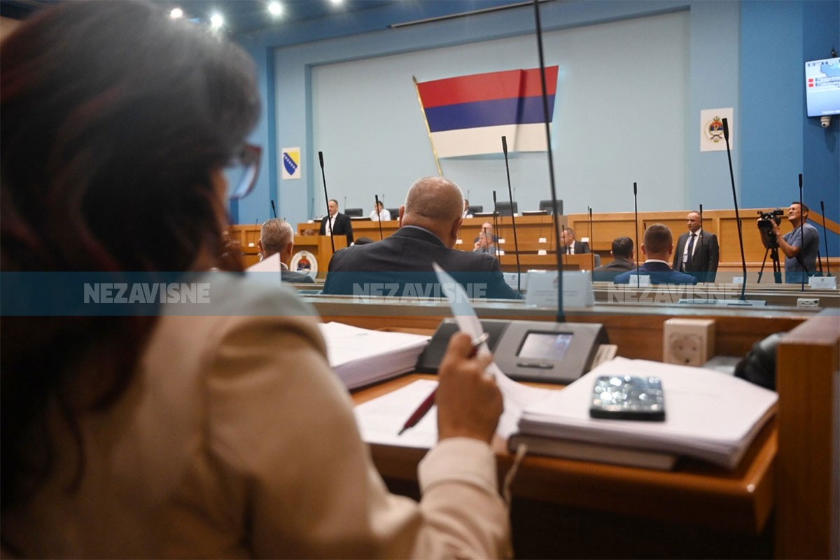 Poslanici o kulturi u Srpskoj: Kako je Čelinac povezao Cecu i Karleušu?