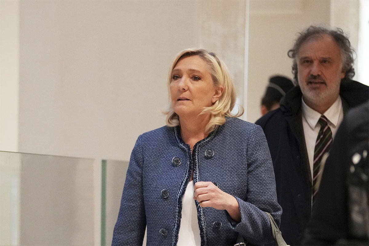 Drama u Francuskoj: Policija upala u prostorije stranke Marin Le Pen