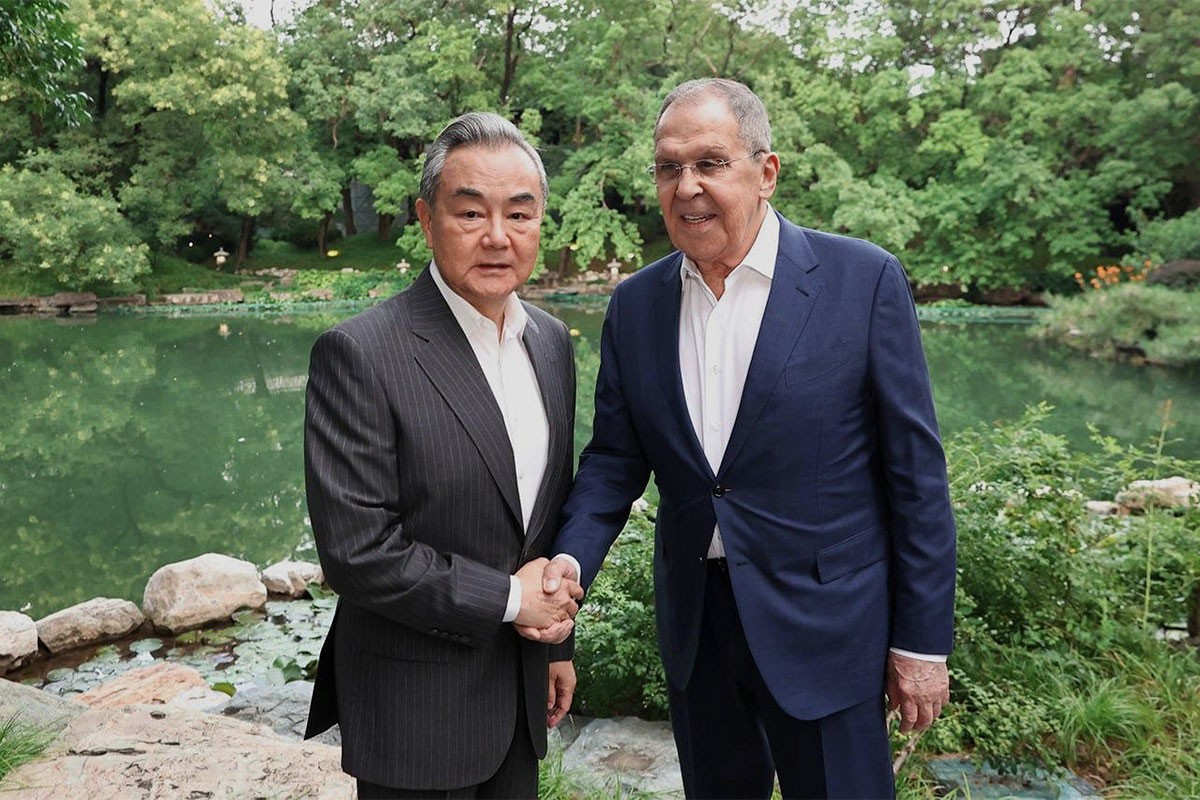 Vang: Odnosi Moskve i Pekinga najstabilniji i najzreliji do sada