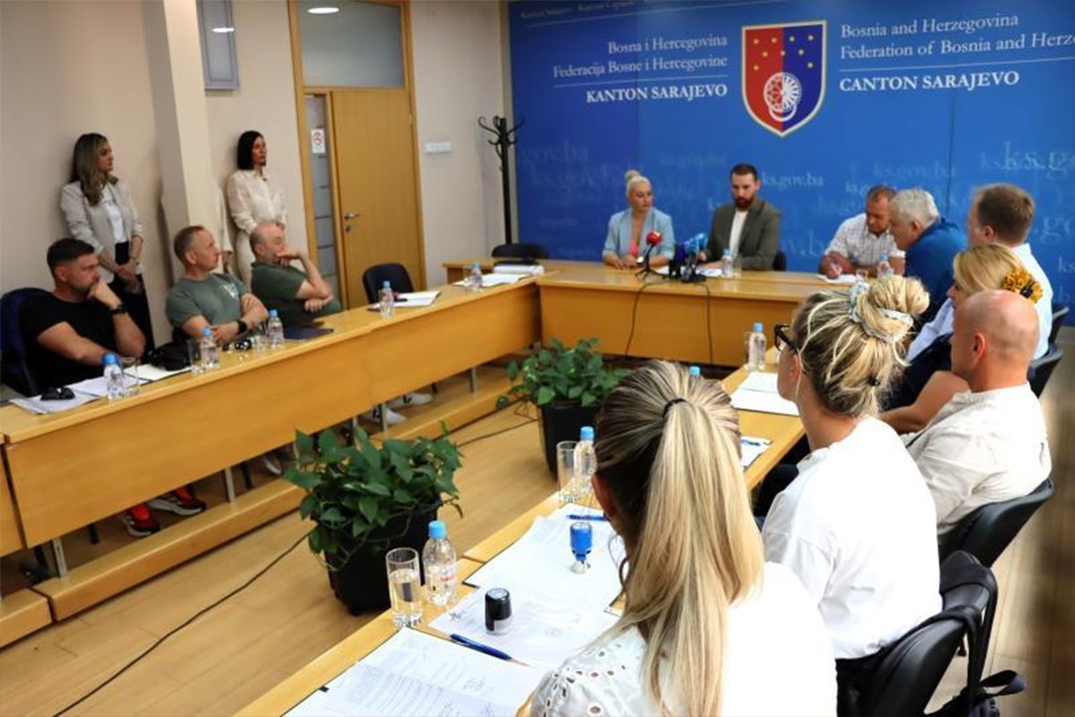 Za rješavanje problema pasa lutalica u Sarajevu 161.300 KM
