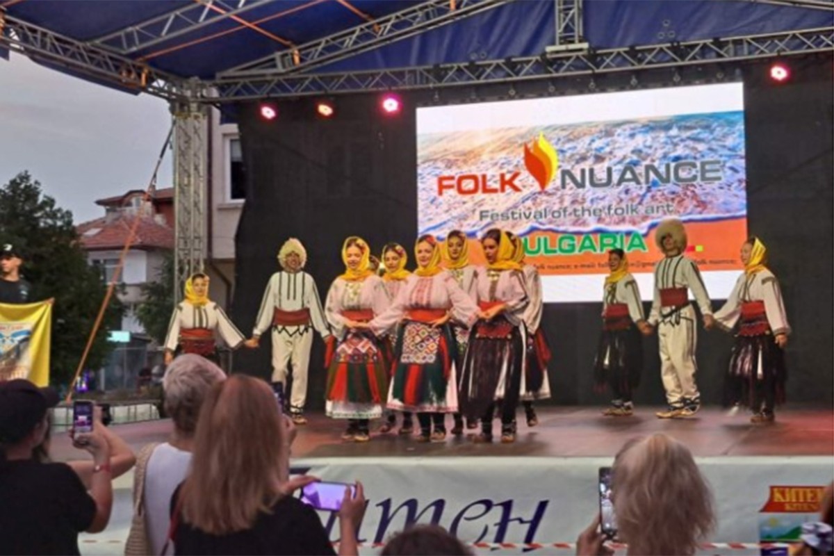 KUD "Una" nastupio na festivalu u Bugarskoj