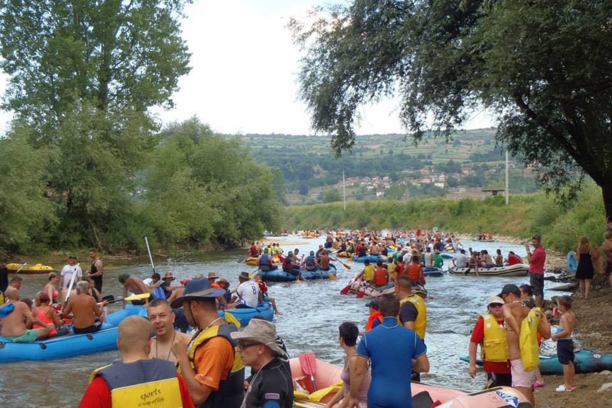 Uživali u ljepoti Sane: Više od 130 čamaca na Ključkoj regati