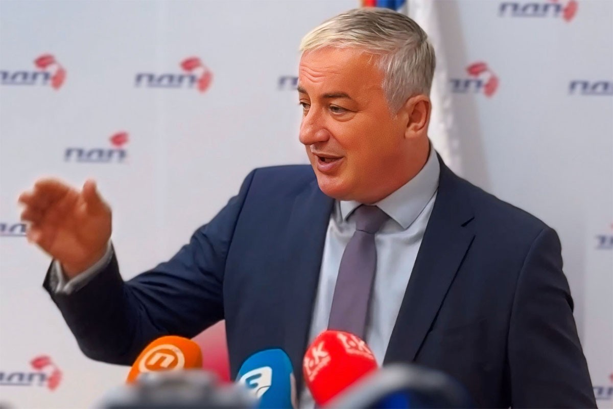 Borenović: Isključio sam iz PDP-a one koji nisu glasali za Stanivukovića