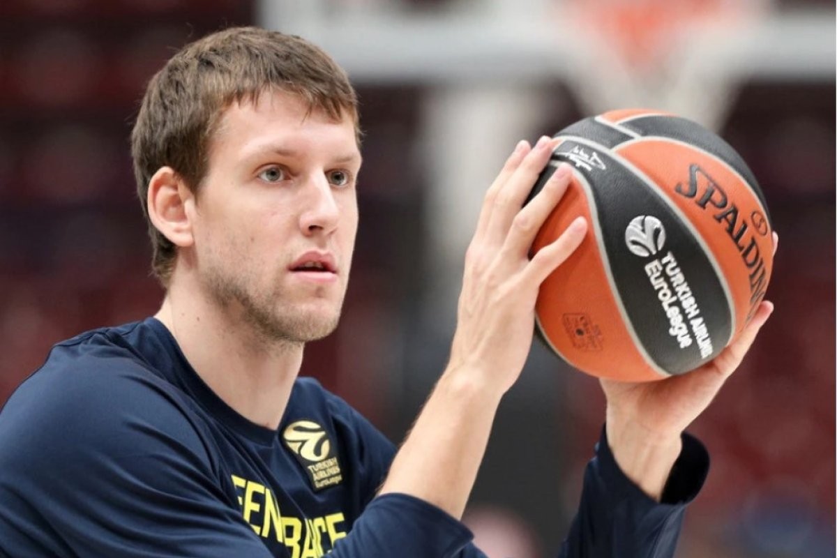 Jan Veseli propušta Evrobasket