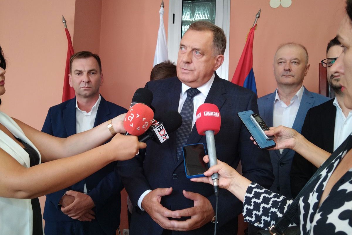 Dodik o Šmitu: I Bogu sude, samo njemu ne sude