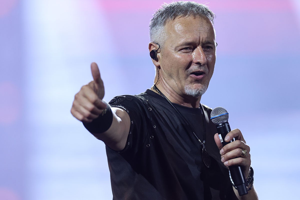 Thompson pisao svjetskim medijima i ambasadama, prijeti i tužbama