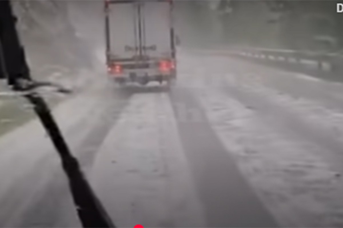 Poplave u Austriji: Dio grada u potpunosti odsječen (VIDEO)
