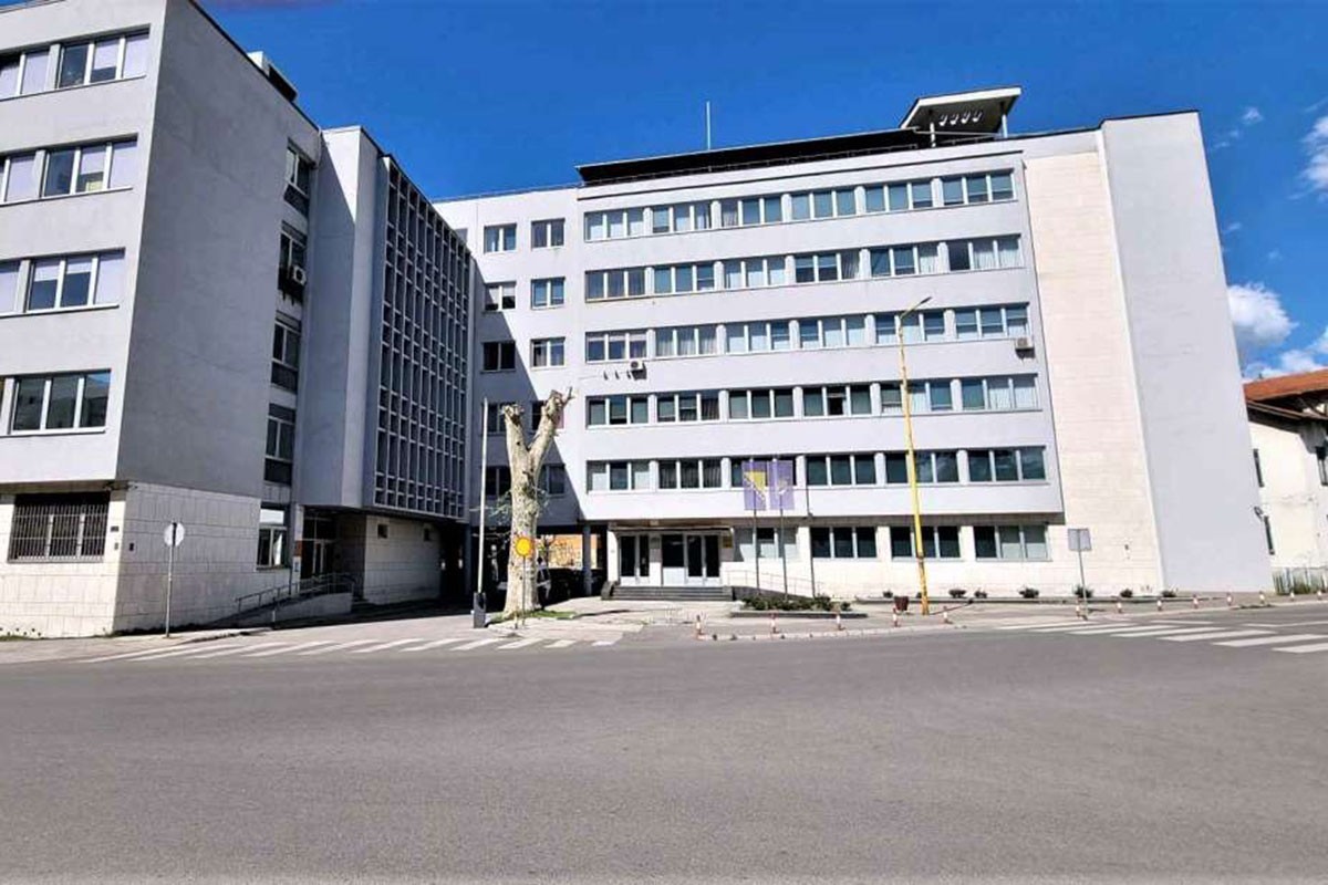 Pritvoren Jasmin Salihbegović, pijan, bezobzirnom vožnjom usmrtio pješakinju