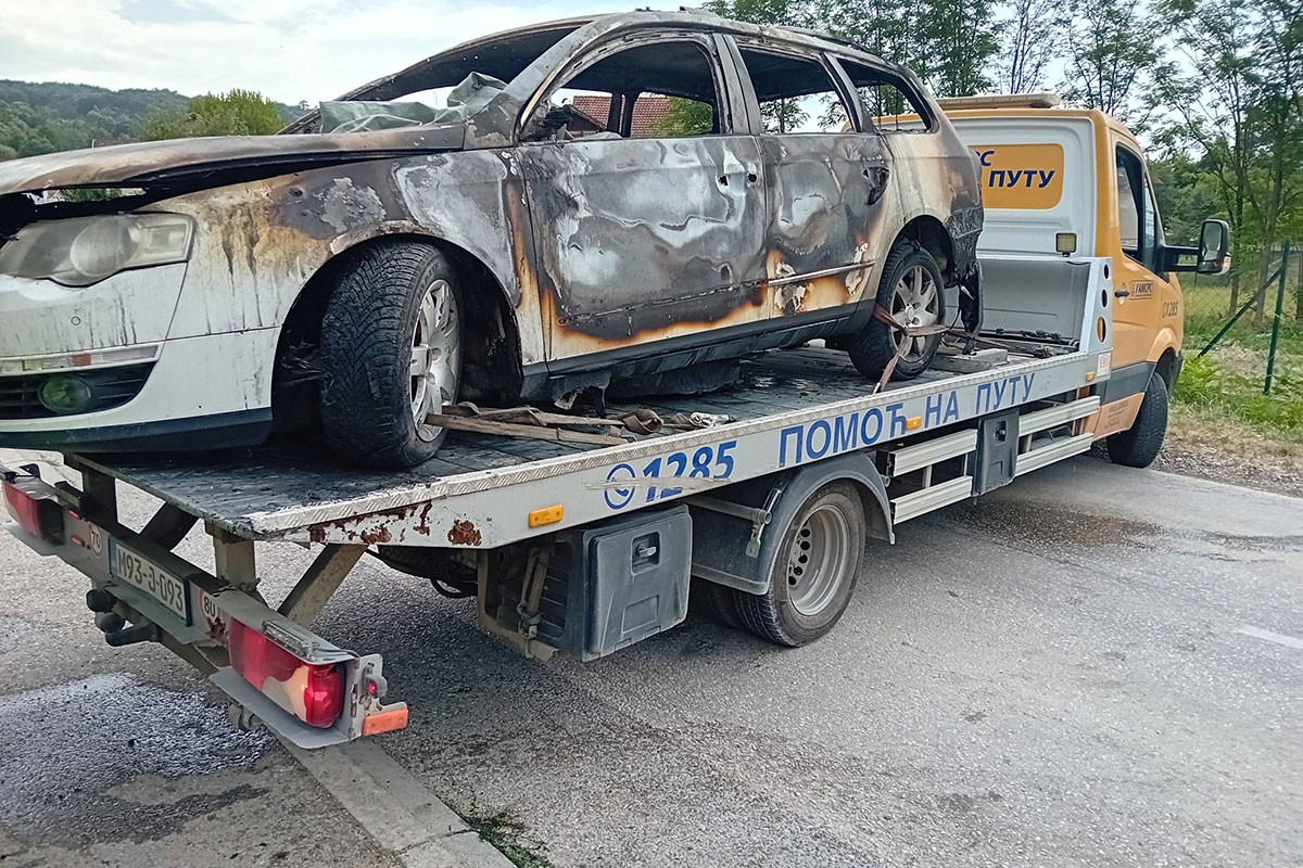 Dobojsko tužilaštvo se oglasilo o požaru na Hurtićevom vozilu