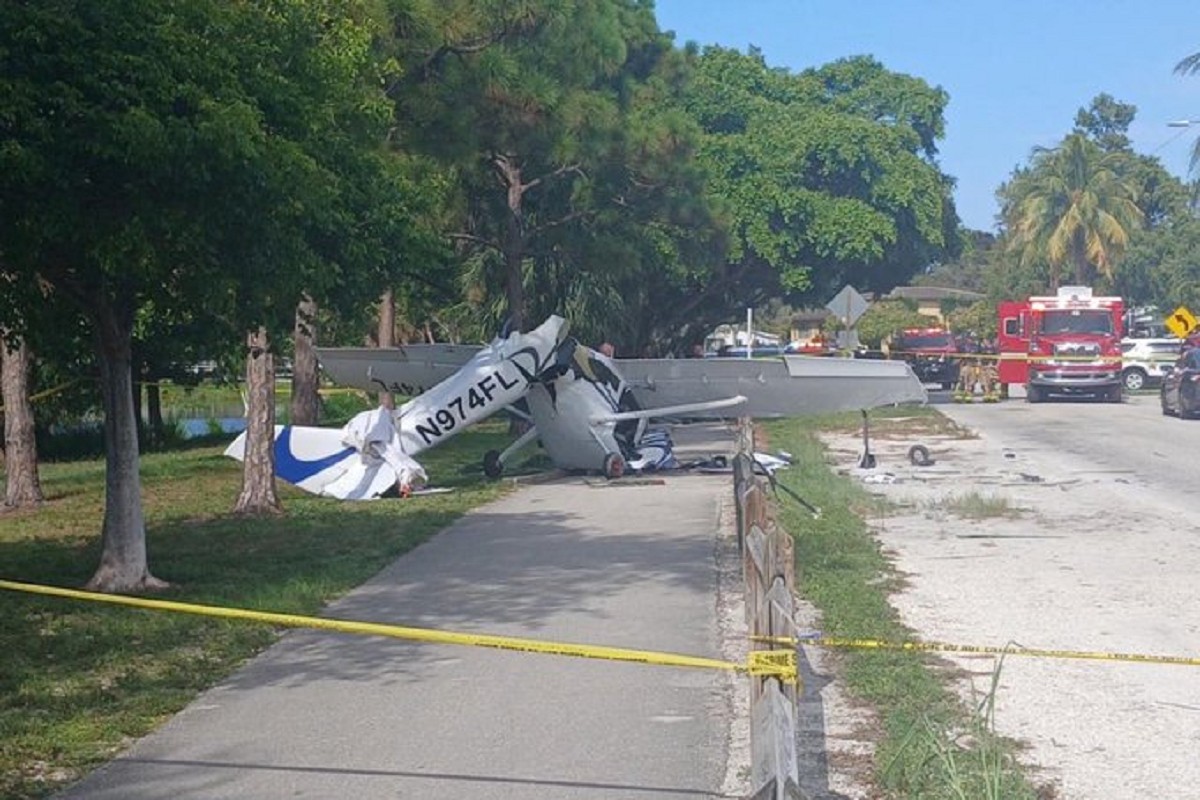 Drama na Floridi: Avion pao na automobil pun djece (VIDEO)