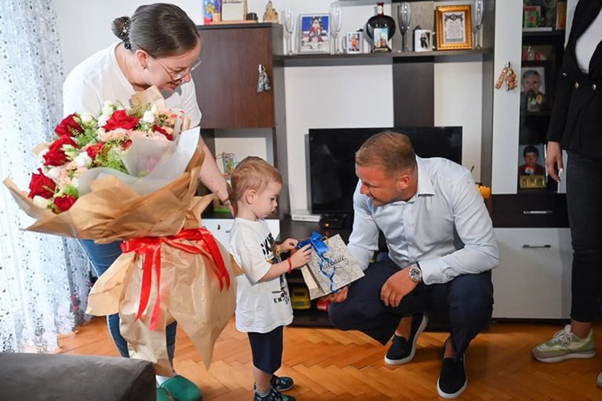 Stanivuković najavio nove mjere podrške za vantjelesnu oplodnju