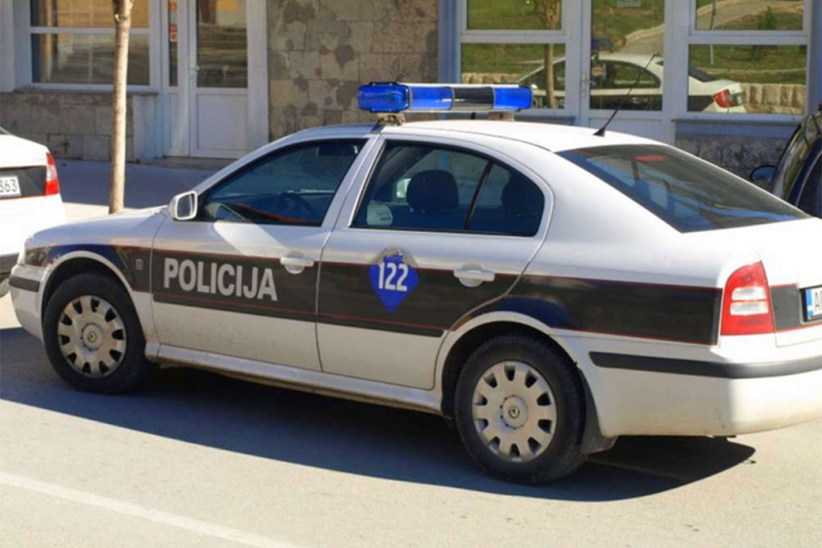 Tri osobe povrijeđene u saobraćajnoj nezgodi na Alipašinom Polju