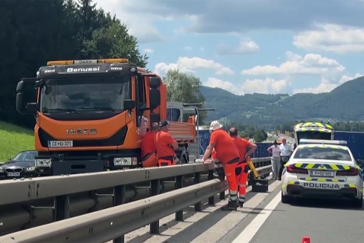 Novi detalji pogibije u Sloveniji: Ukrajinac kombijem naletio na kamion koji je vozio Rus