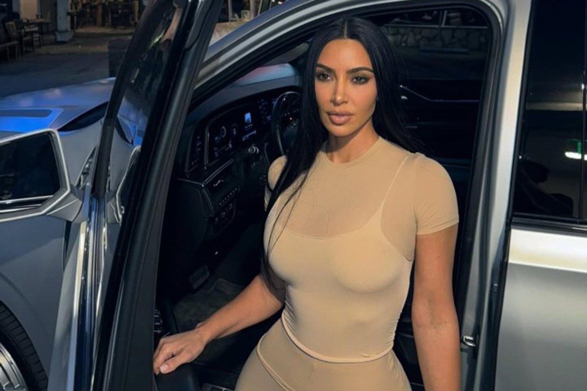 Izazvala buru javnosti: Kim Kardašijan osmislila steznik za lice (FOTO)