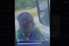 Kamiondžija iz Rusije vozio policajca pet kilometara na blatobranu ...