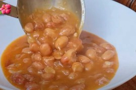 Za pasulj čuvenog kuvara Steve Karapandže kažu da mu nema ravnog ...