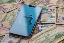 Apple planira lansiranje App Intents funkcije i potpune Siri AI ...