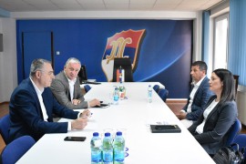 Opozicija kao rogovi u vreći: Iduće sedmice sastanak, ne zna se ko ...