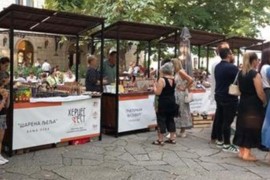 Otvoren sajam meda i vina u Trebinju