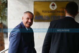 Poslanici usvojili ostavku Radovana Viškovića