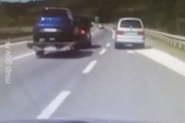 Potjera na auto-putu u Srbiji: Probio ogradu na naplatnoj rampi ...