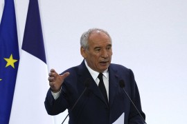 Francuska ide prema političkoj krizi dok Bajru rizikuje glasanje o ...