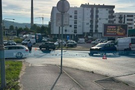 Udes u Novom Boriku, na terenu policija