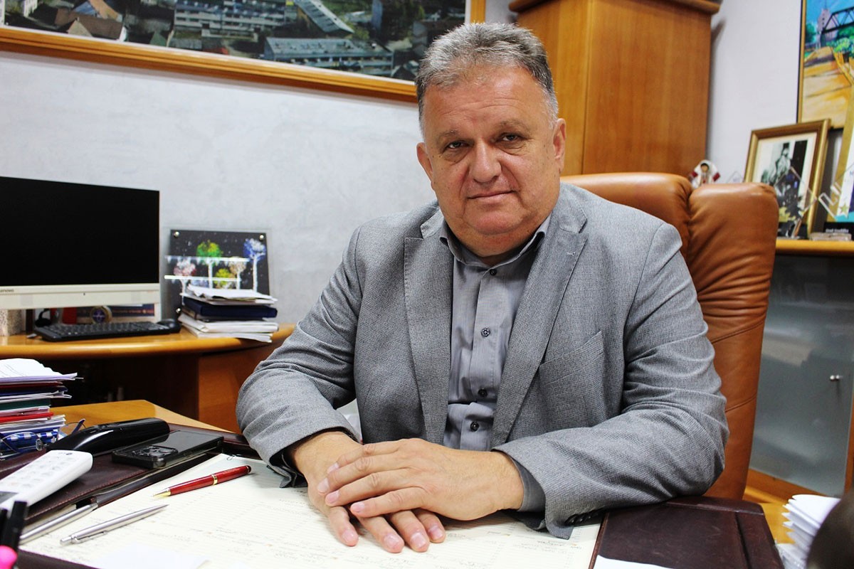 Zoran Adžić: Nije ovo proces protiv Dodika nego protiv Srpske