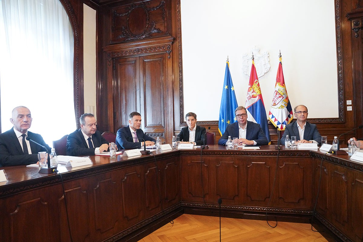 Vučić: Dodik je dobrodošao na teritoriji Srbije, neće biti uhapšen