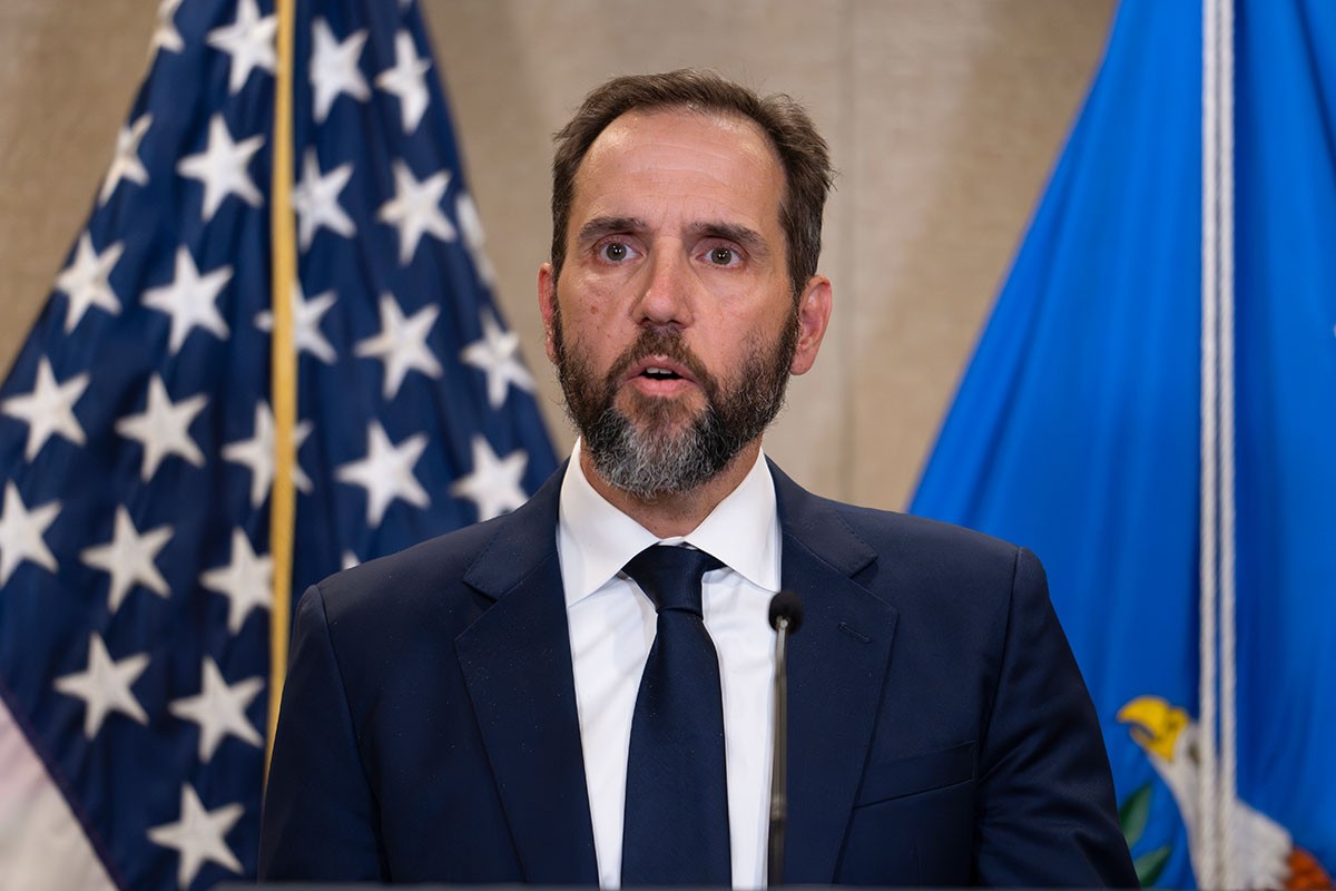 Amerika pokrenula istragu protiv tužioca koji je istraživao Trampa
