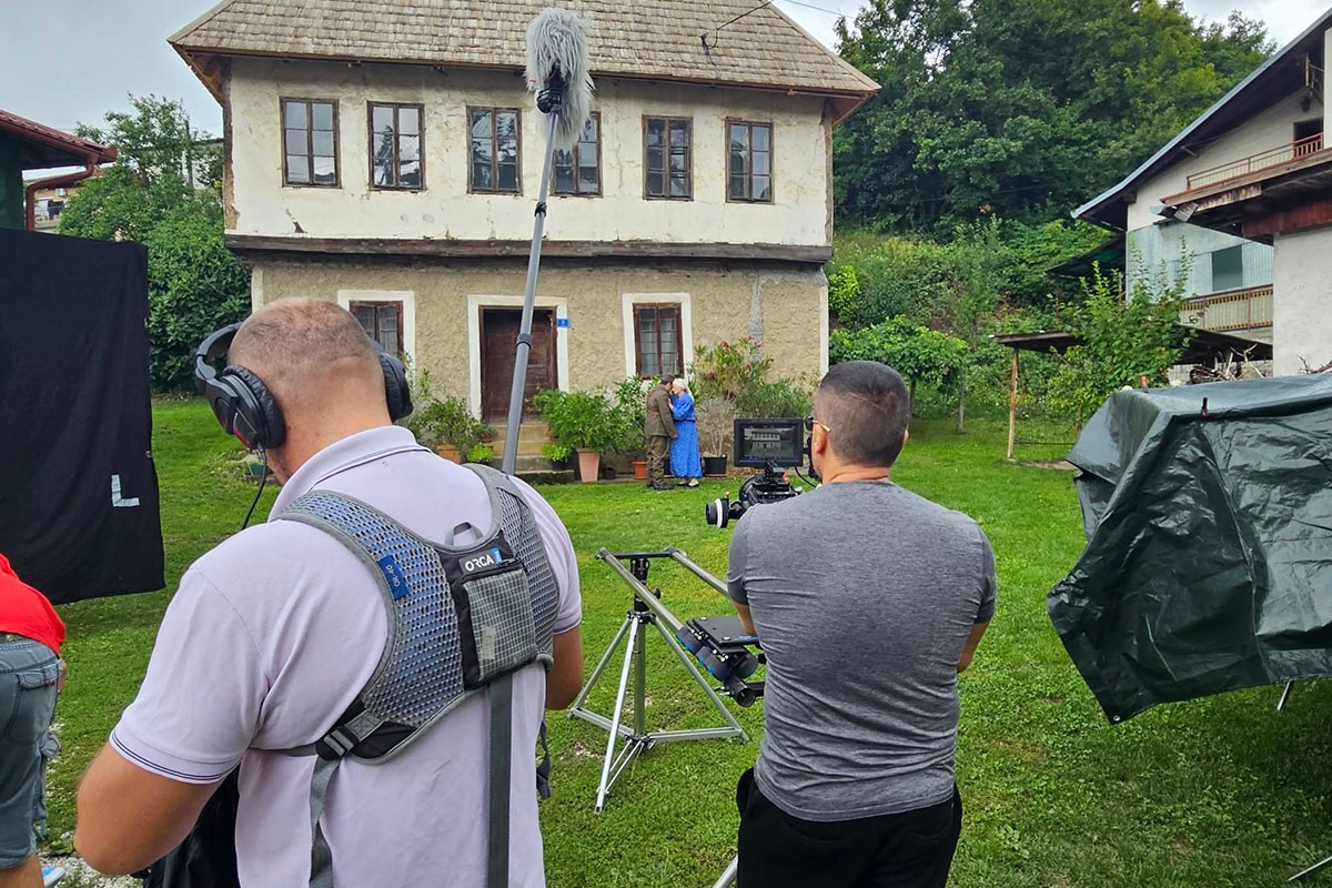 Prvim kadrovima u Cazinu počelo snimanje filma "Pisma snova"