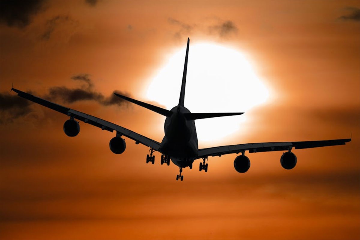 Srušio se avion u Alžiru, ima mrtvih