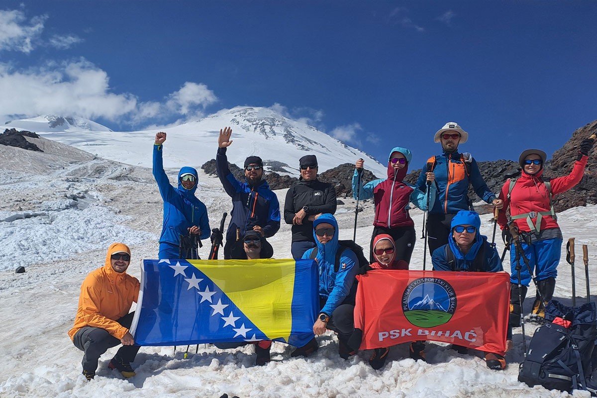 Uspon na Elbrus: Kako su Bišćani savladali smrtonosnu planinu