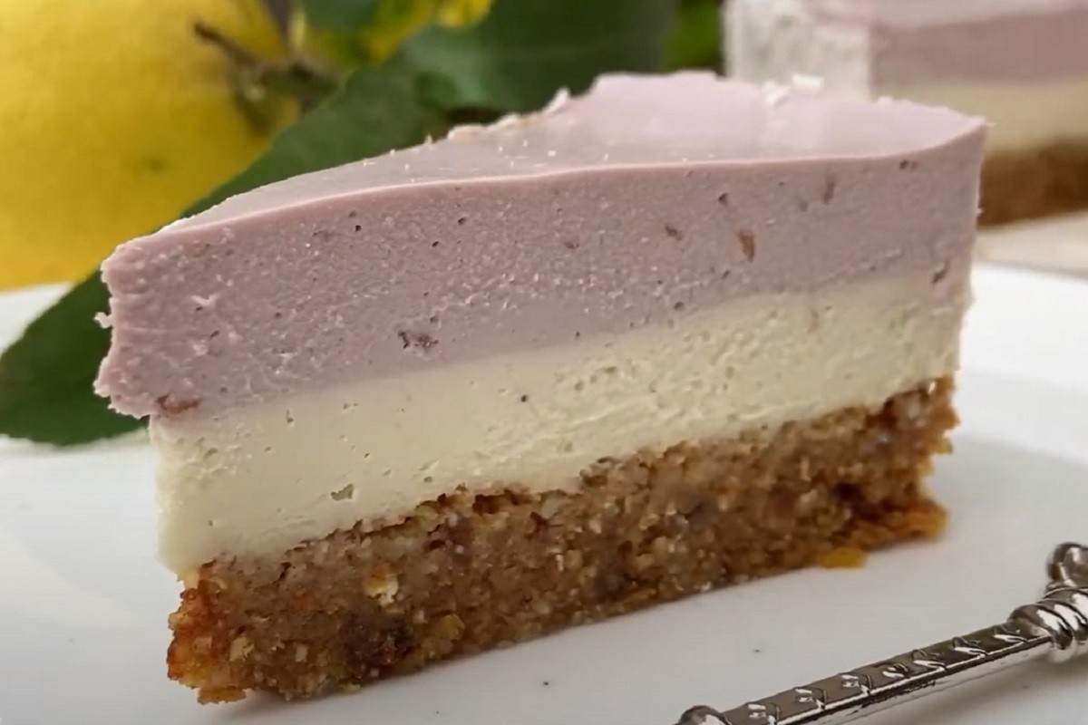 Sirova torta sa limunom i malinama