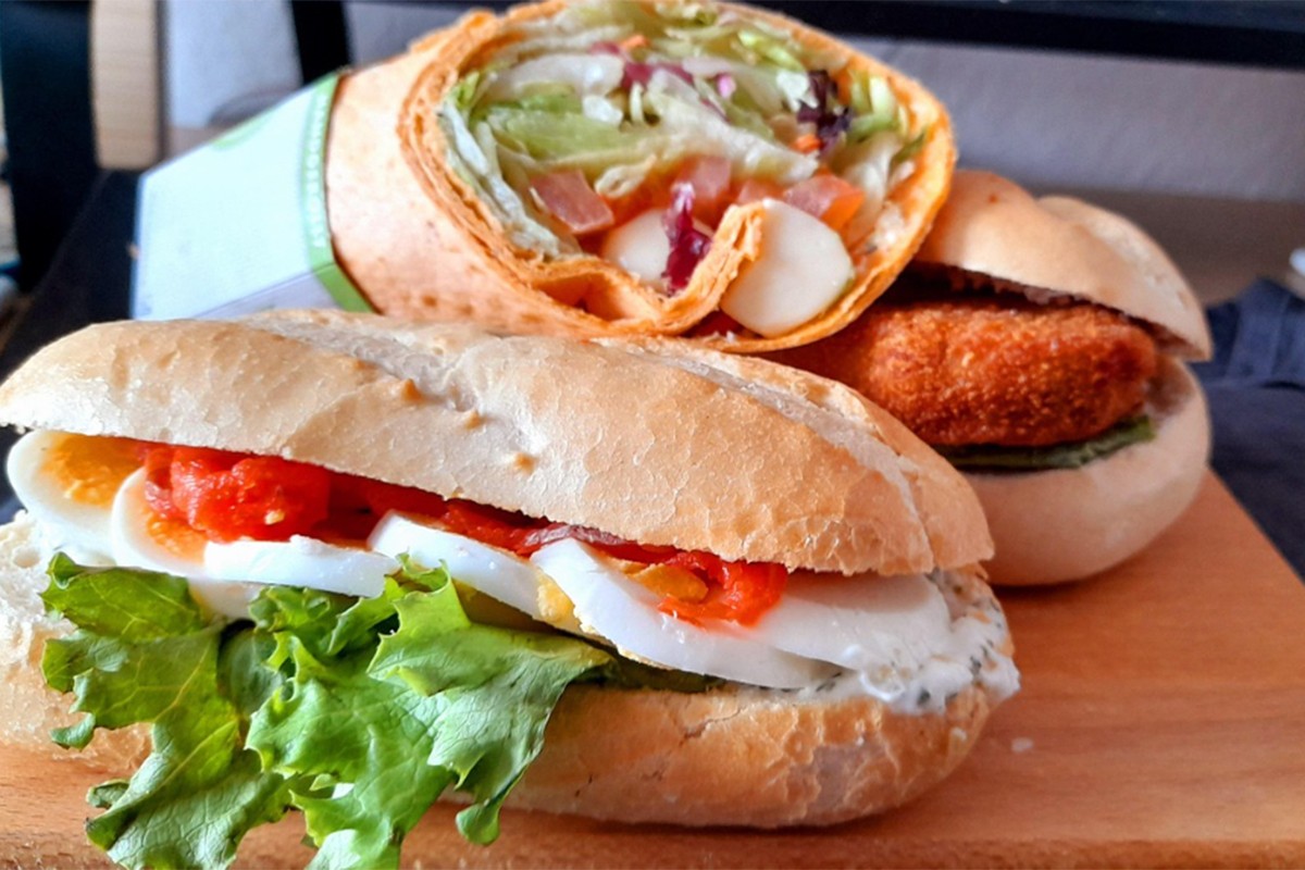 Užas u Italiji: Pojeli sendvič, pa umrli