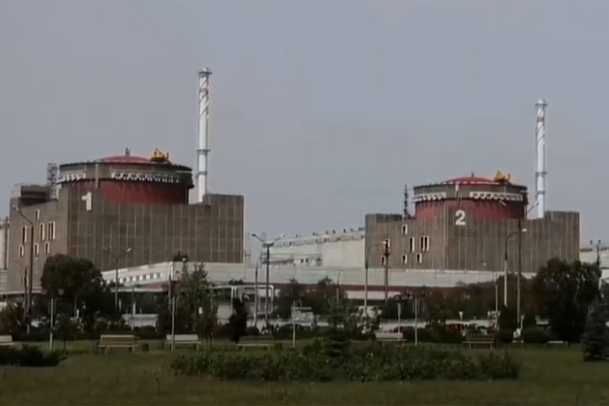 Kijev: Požar u blizini nuklearke u Zaporožju (FOTO)
