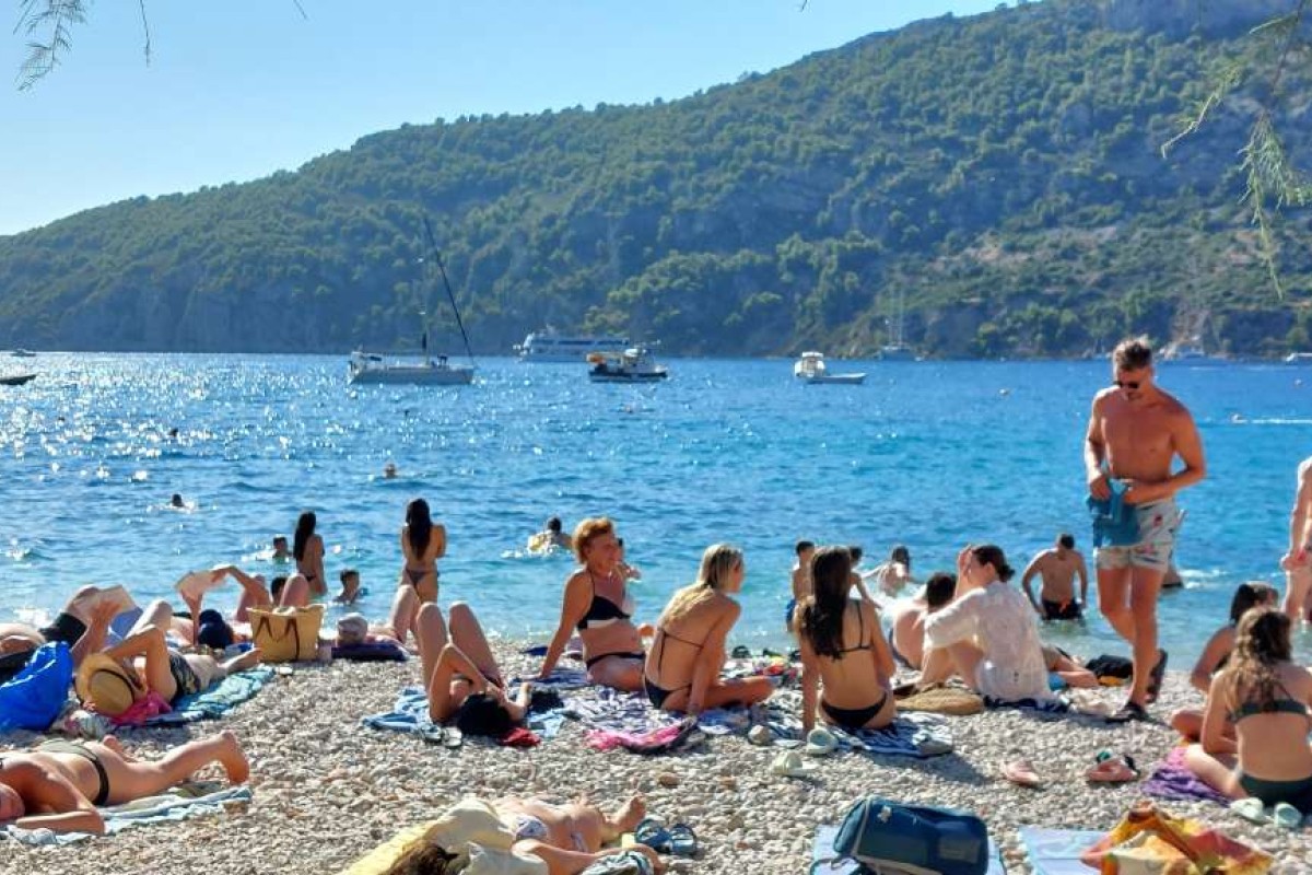 Turistička sezona na vrhuncu: Popunjeni smještajni kapaciteti u Neumu