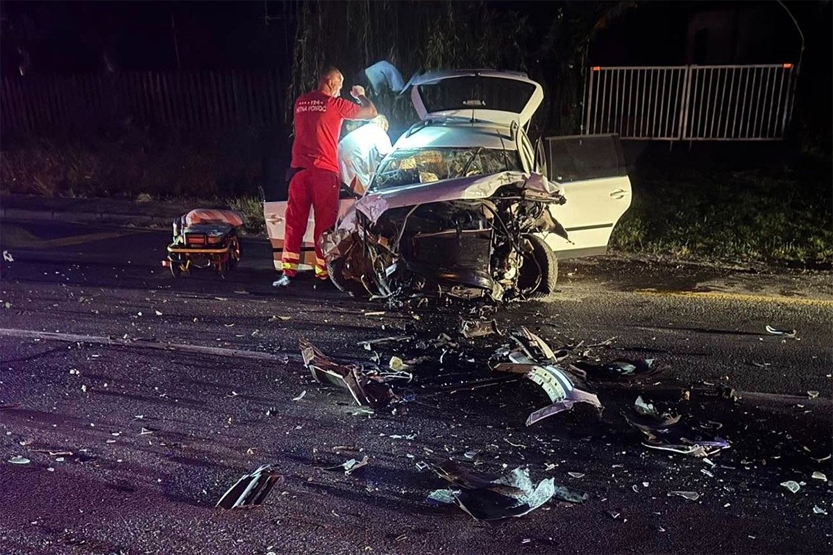 Težak udes kod Žepča, Hitna odvezla dvije osobe