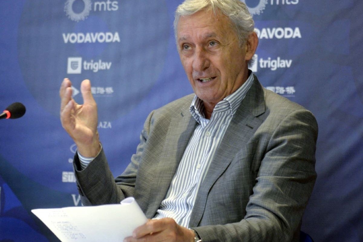 Pešić zabrinut zbog Micića: Pokušavamo da ga vratimo
