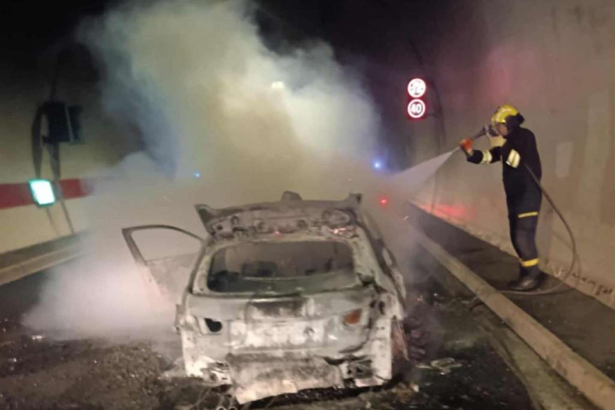 U tunelu Ivan potpuno izgorio automobil austrijske porodice