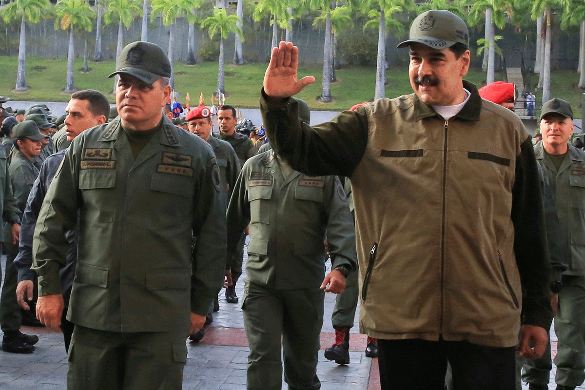 Maduro raspoređuje 4,5 miliona policajaca u Venecueli