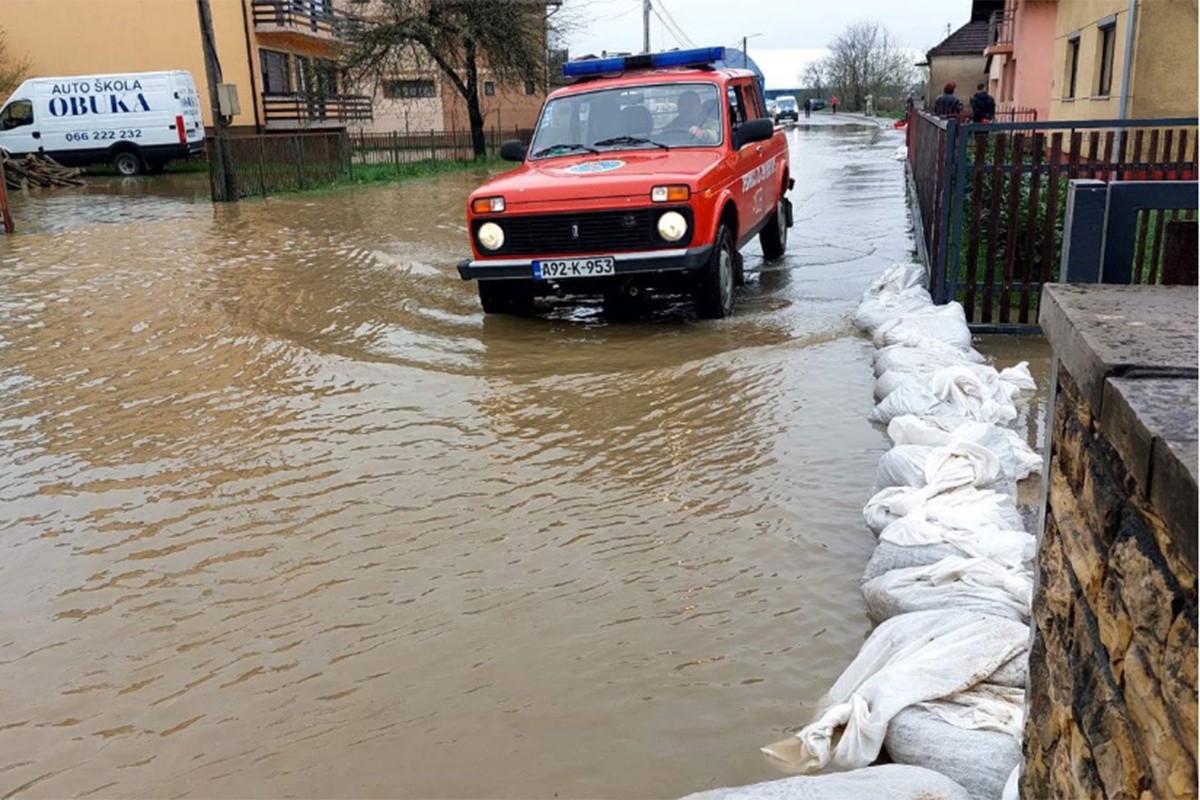 Isplata 5,5 miliona KM za sanaciju štete od poplava u Prijedoru